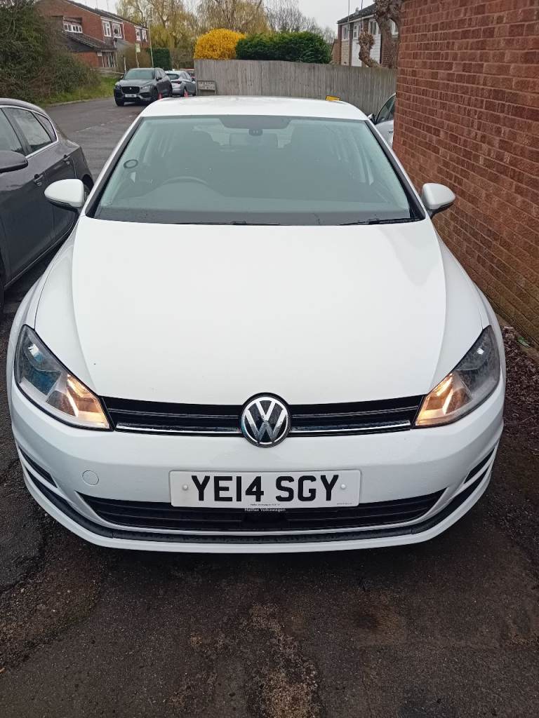 VW GOLF SE BLUEMOTION TECH TSI 