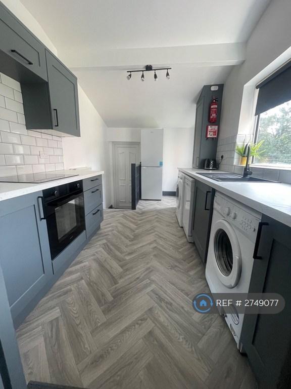 5 bedroom flat in Springbank Road, Newcastle Upon Tyne, NE2 (5 bed) (#2749077)