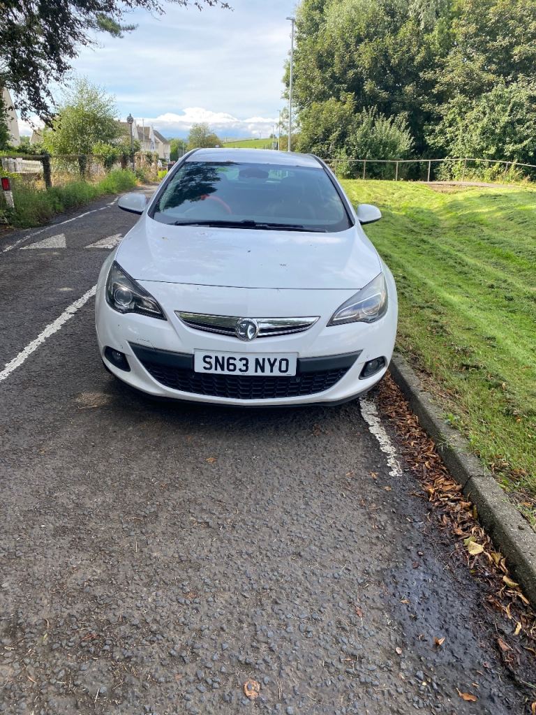 Vauxhall, ASTRA GTC, Hatchback, 2013, Manual, 1686 (cc), 3 doors