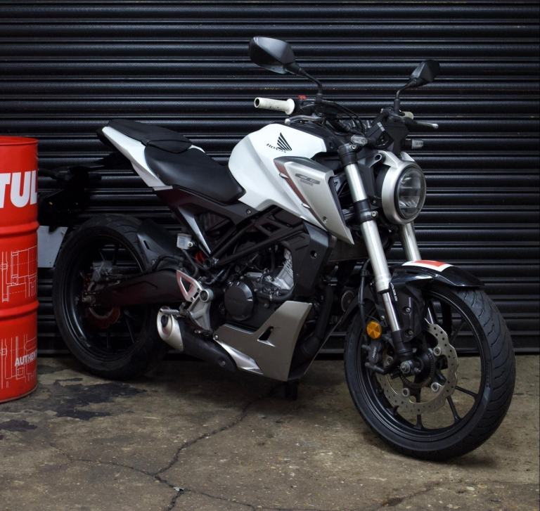 Honda CB125R NOT Duke 125 MT125 CBF125 CB125f CBR126 CB 125R 