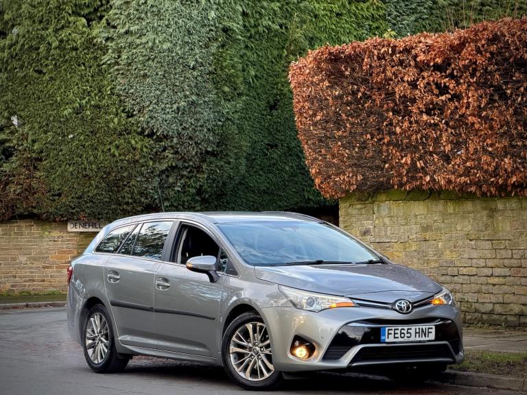 TOYOTA AVENSIS 1.8 VVTI AUTOMATIC BUSINESS/ED ESTATE + 1OWNER + 2KEY + MEGA SPEC