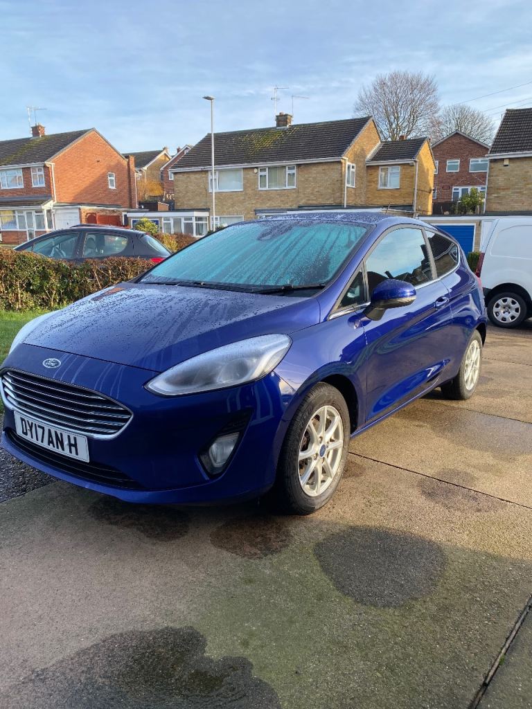 Ford, FIESTA, Hatchback, 2017, Manual, 1084 (cc), 3 doors