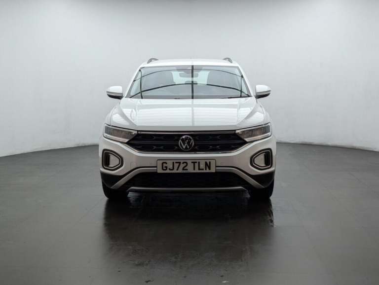 2022 Volkswagen T-Roc 1.0 TSI Life SUV 5dr Petrol Manual Euro 6 (s/s) (110 ps) PARK ASSIST+BLUETO...