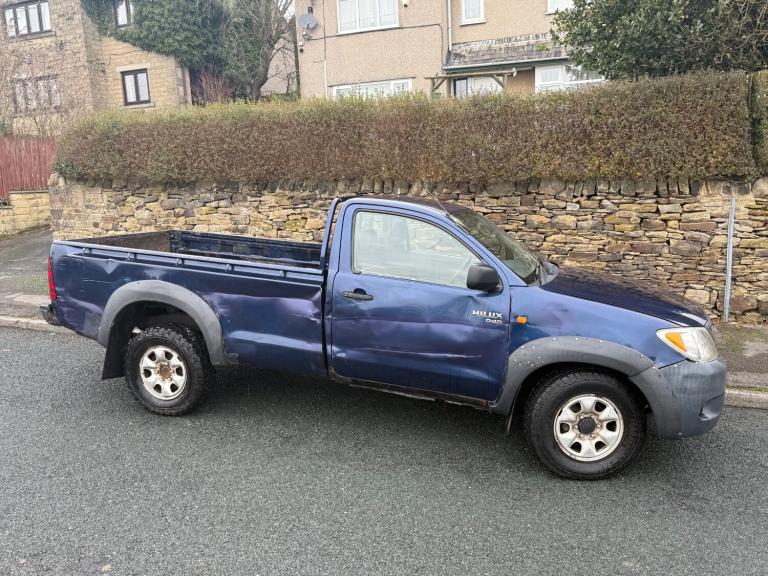 2005 Toyota Hilux Single Cab Pick Up 2.5 D-4D 4WD PICK UP Diesel Manual