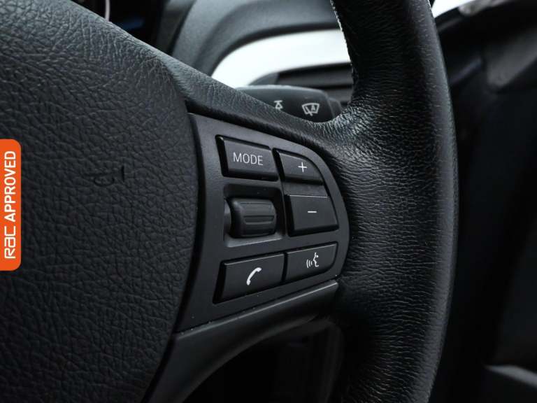 2016 BMW 1 Series 2.0 118d SE Hatchback 3dr Diesel Manual Euro 6 (s/s) (150 ps) Hatchback DIESEL ...