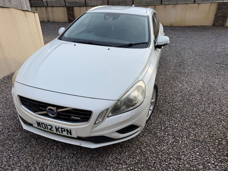 Volvo, V60 SE T3 AUTO, 2012, 1598 (cc)