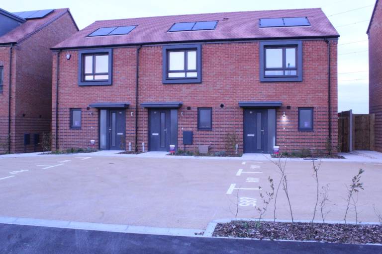 Immaculate New Build 2 Bed  End Terrance house 