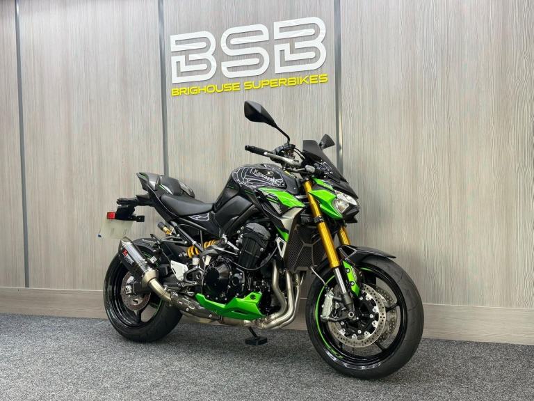 2023 23 Kawasaki Z900 SE ZR 900 MPFNN ABS - AKRAPOVIC EXHAUST - OHLINS - BREMBO