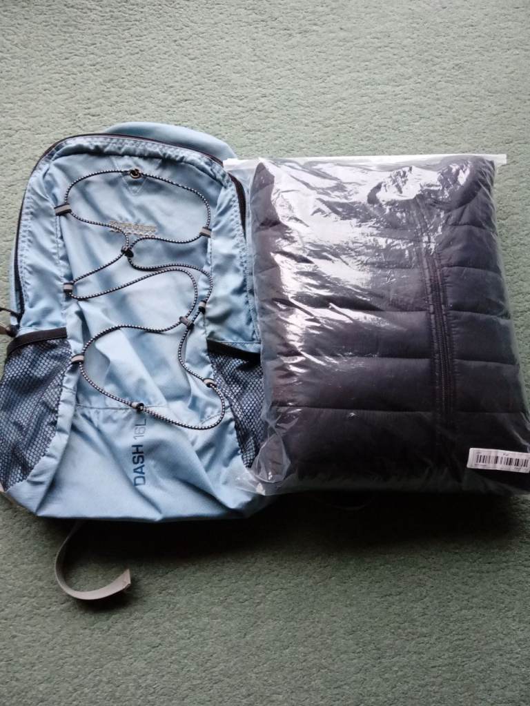 image for Men's jacket size large and rucksack 