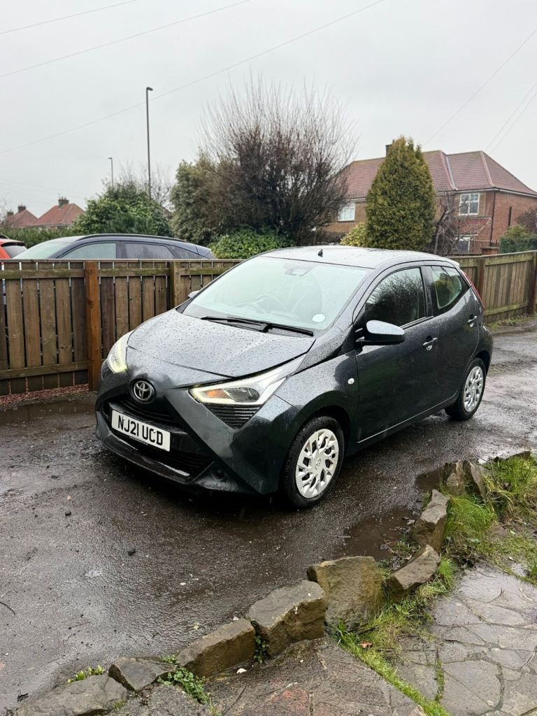 Toyota, AYGO, Hatchback, 2021, Manual, 998 (cc), 5 doors