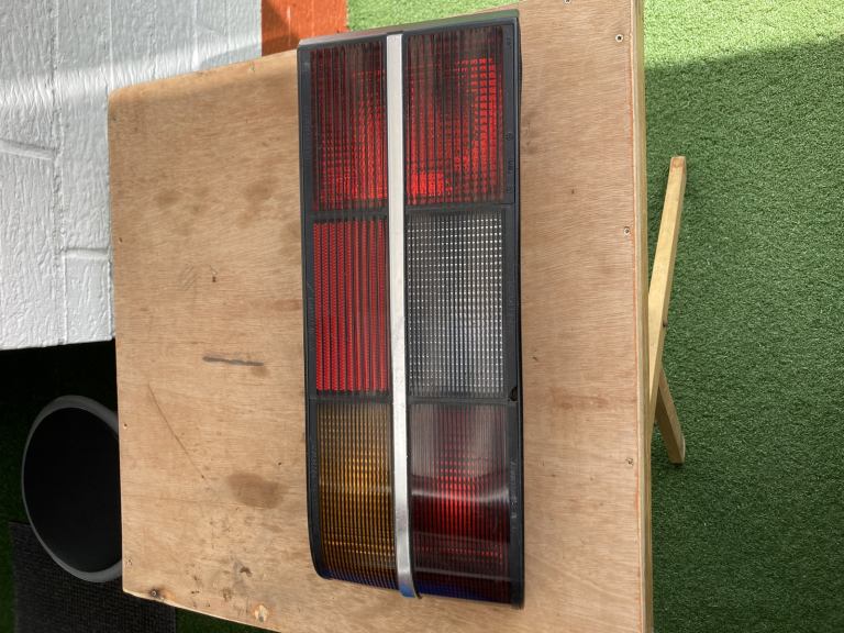 VAUXHALL / OPEL SENATOR REAR LAMP (A)