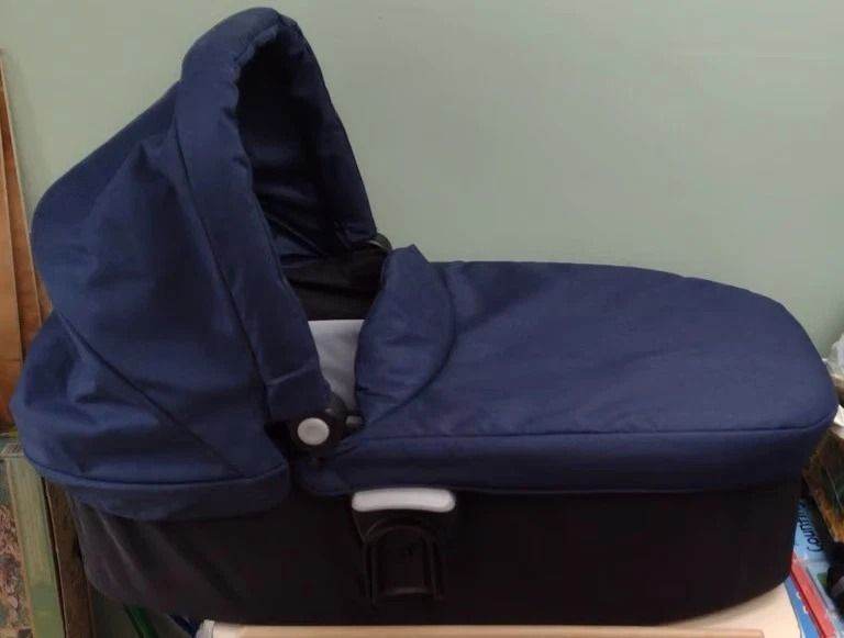 Graco Evo Carry Cot 0-6 Months
