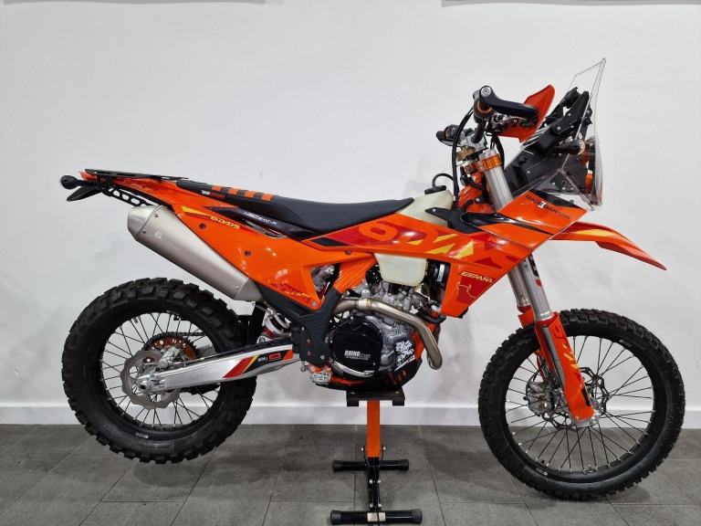 2025 KTM 450EXCF Six Days Rally Build, Carbon RADE Tower, Big Tank, Concept Seat