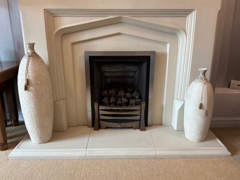 2 x cream ceramic type vases for home decor