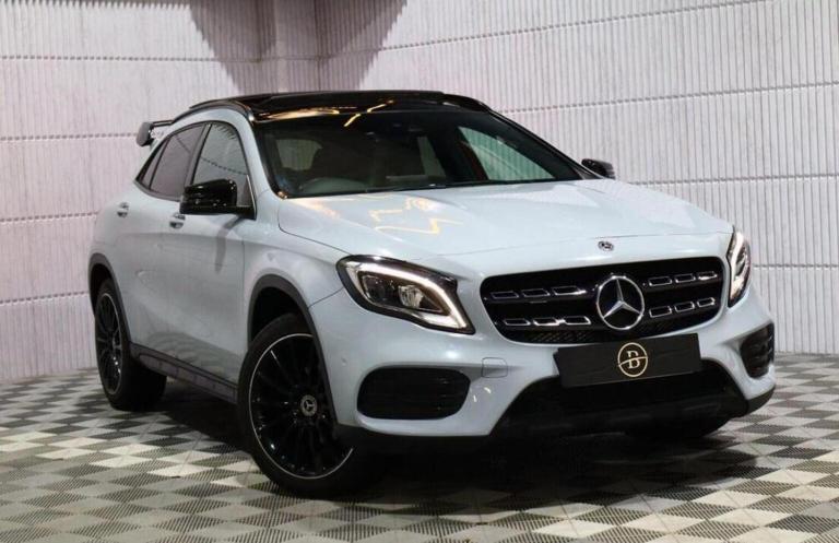 MERCEDES-BENZ GLA CLASS 2.1 GLA220d AMG Line (Premium Plus) 7G-DCT 4MATIC Euro