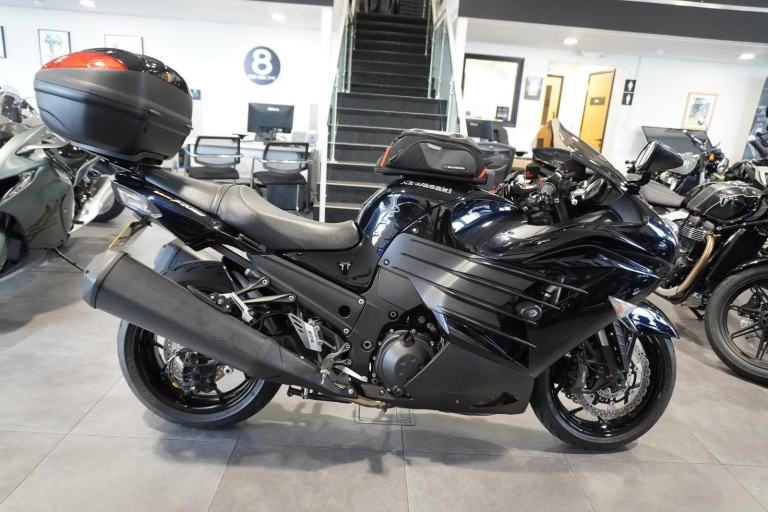 Kawasaki ZZR1400, 2013, Blue with just 22251miles Only £5995. 