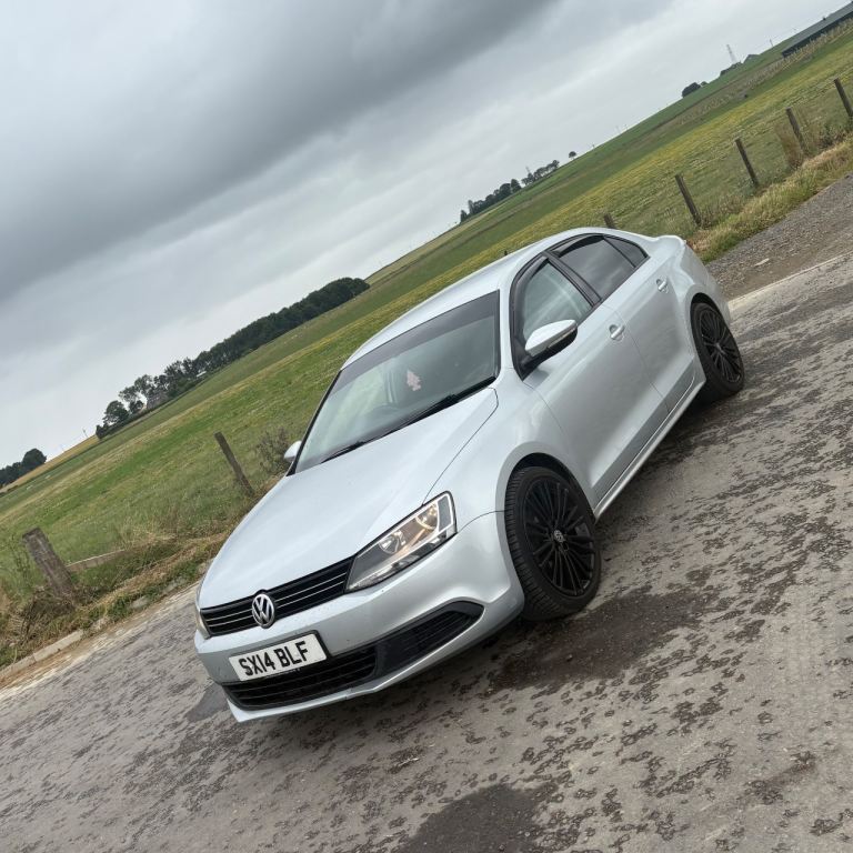 Volkswagen, JETTA, Saloon, 2014, Manual, 1598 (cc), 4 doors