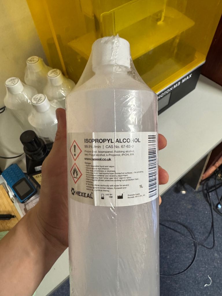 ANYCUBIC Photon M3 Max 3D Printer with Resin and Isopropyl Alcohol