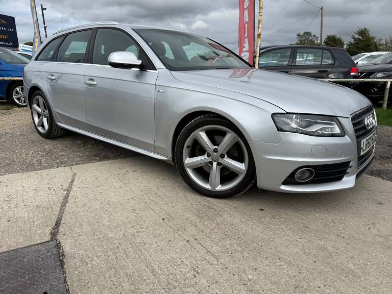 2010 Audi A4 Avant 2.0 TDI Executive S line Estate 5dr Diesel Multitronic Euro