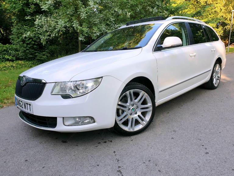 2013 SKODA SUPERB ELEGANCE ESTATE 2.0 TDI CR 170*4X4*FSH*PAN-ROOF*LEATHER*NAV*BLUTOOTH*H-SEATS#AUDI