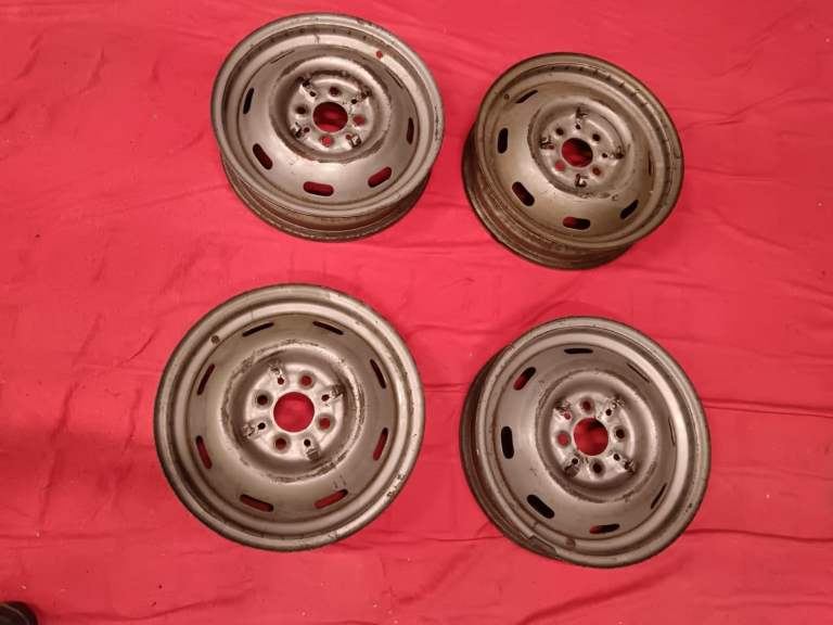Wheels for Fiat 1200 Spider