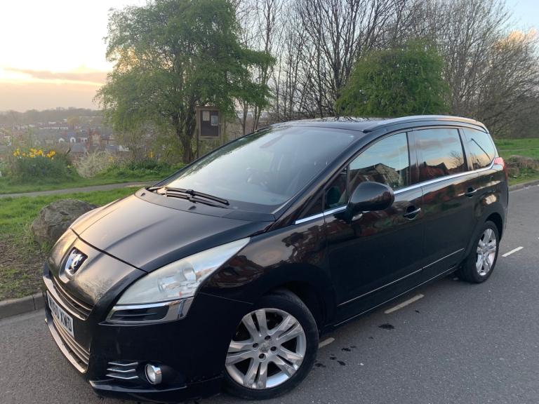 2010 Peugeot 5008 1.6 HDi 110 Exclusive 5dr MPV Diesel Automatic