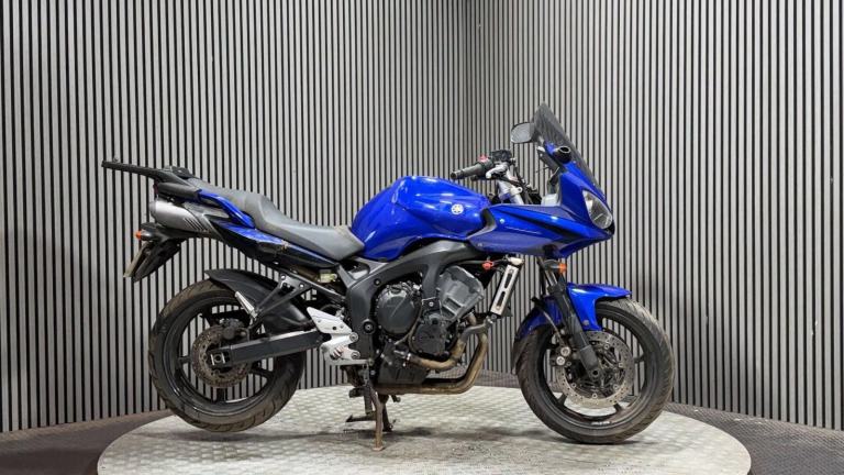 Yamaha FZ 2007 29K PROJECT COMMUTER BIKE 600CC SPARES OR REPAIR
