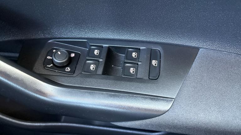 2025 Volkswagen Polo 1.0 TSI Life 5dr Petrol Hatchback Hatchback Petrol Manual