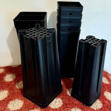 Cymbidium/Rose Plant Pots £1 each.