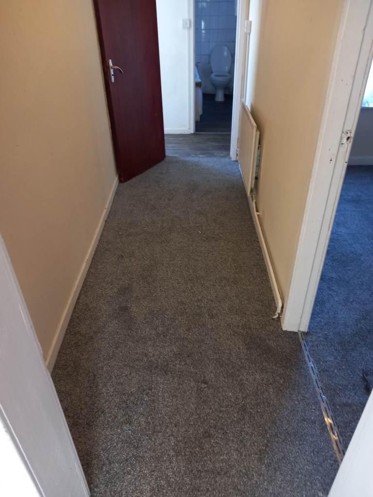 **TO LET**STUDIO APARTMENTS**STOKE-ON-TRENT**GAS&ELECTRIC INCLUDED**