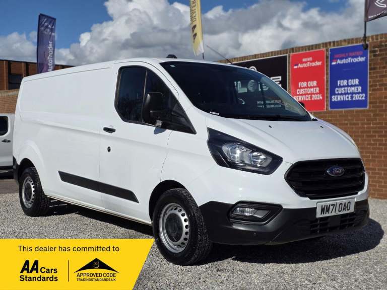 2022 Ford Transit Custom 2.0 320 EcoBlue Leader L2 H1 Euro 6 (s/s) 5dr PANEL VAN Diesel Manual