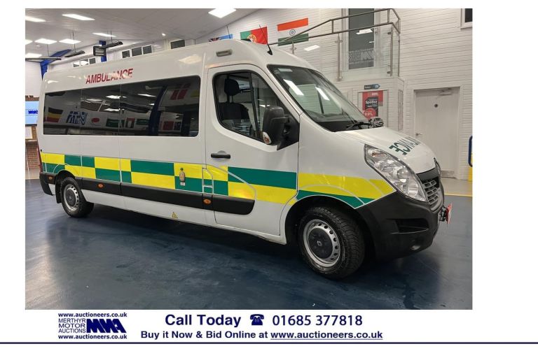 2016 Renault Master LM35 L3H2 BUSINESS ENERGY 2.3DCI 110PS LWB DISABLED MINIBUS. -------------- M...