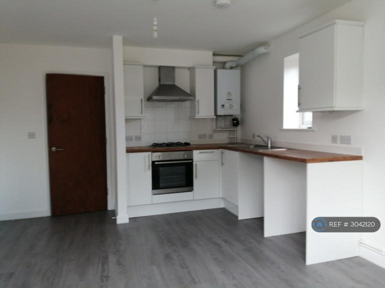 2 bedroom flat in Petherton Court, Bristol, BS14 (2 bed) (#3042120)