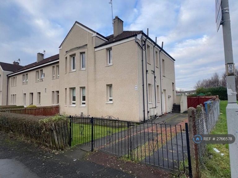 2 Bedroom flat to rent - Paisley (Gallowhill) 