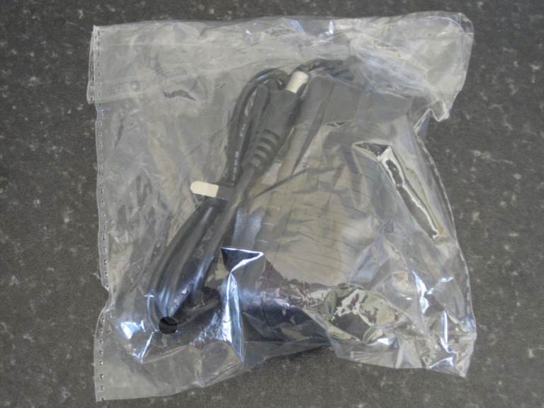 AC/DC Adapter 4.5V Power Supply Converter UK Plug