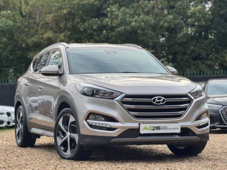 2017 Hyundai TUCSON 1.7 CRDi Blue Drive Premium DCT Euro 6 (s/s) 5dr SUV Diesel Automatic
