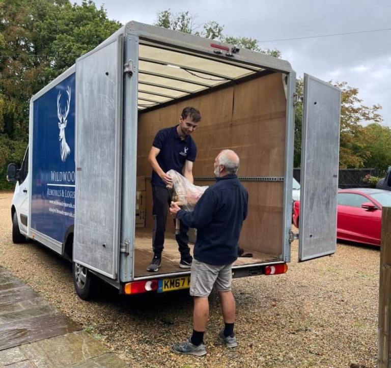 SAME DAY MAN AND VAN SERVICE LONDON | HOUSE REMOVALS, FURNITURE COLLECTION AND DELIVERY 