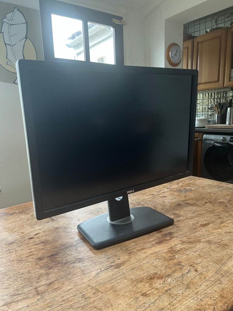 Dell Monitor Screen 24" Model U2412M