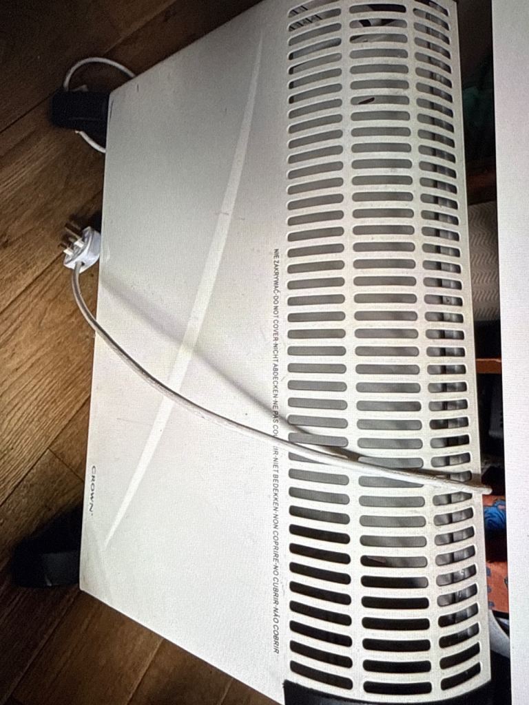 Convector Heater Electric plug in with Thermostat New 
