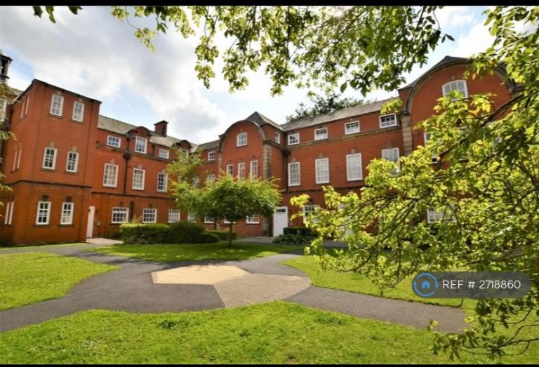 2 bedroom flat in Springhill Court, Liverpool, L15 (2 bed) (#2718860)