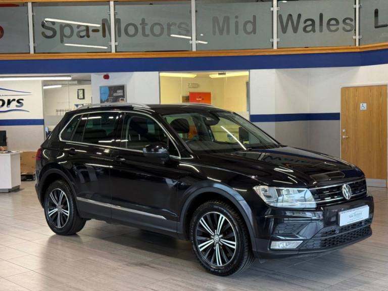 2016 Volkswagen Tiguan 2.0 TDI BlueMotion Tech SE Navigation SUV 5dr Diesel DSG 4Motion Euro 6 (s...