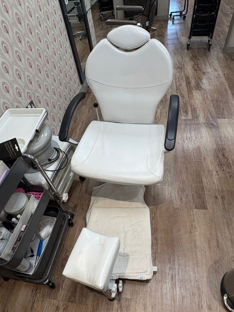 White Pedicure Chair and Foot Stand 