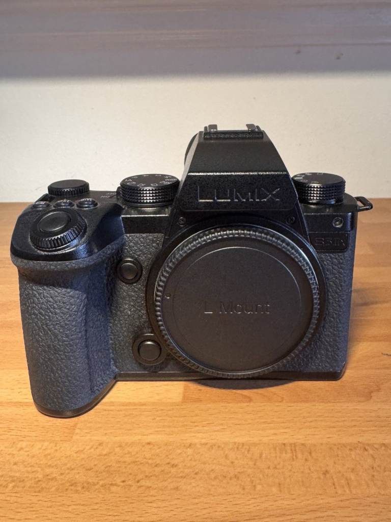 Panasonic Lumix S5IIX Mirrorless Digital Camera 24.2MP Black