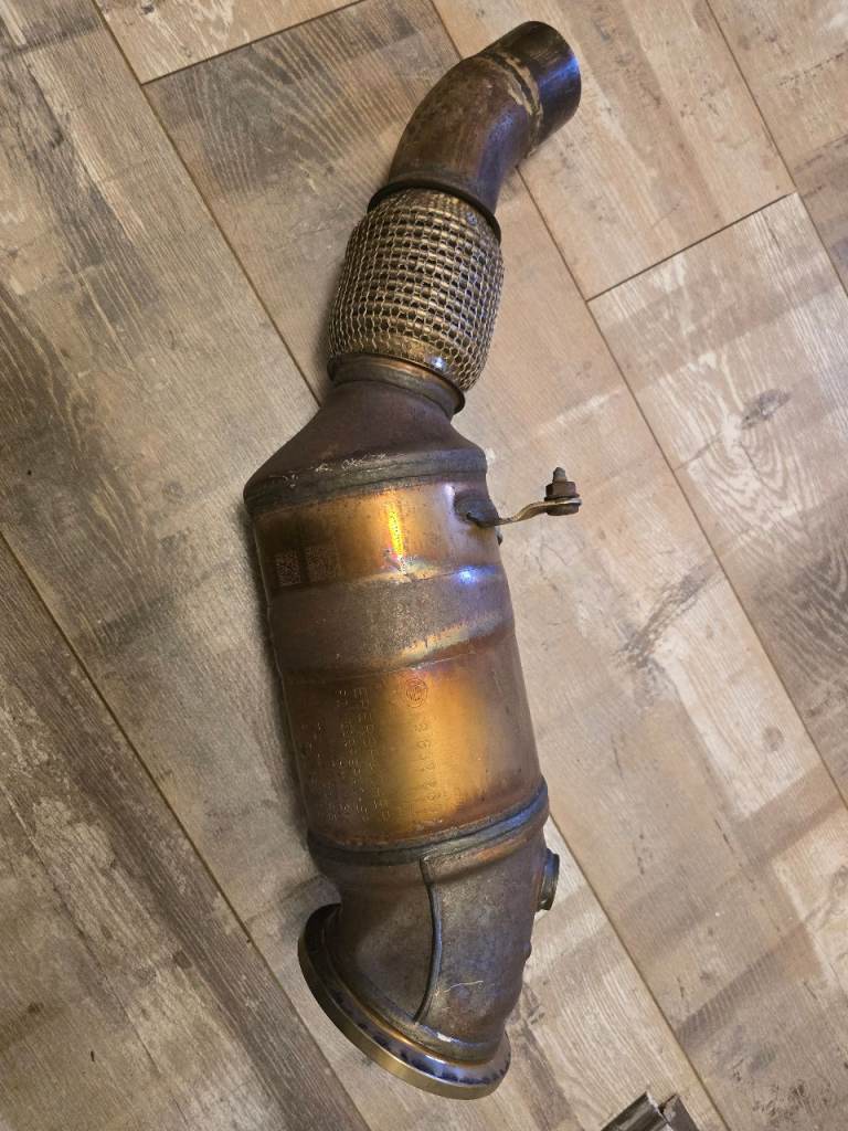 BMW 1 series Catalitic converter 