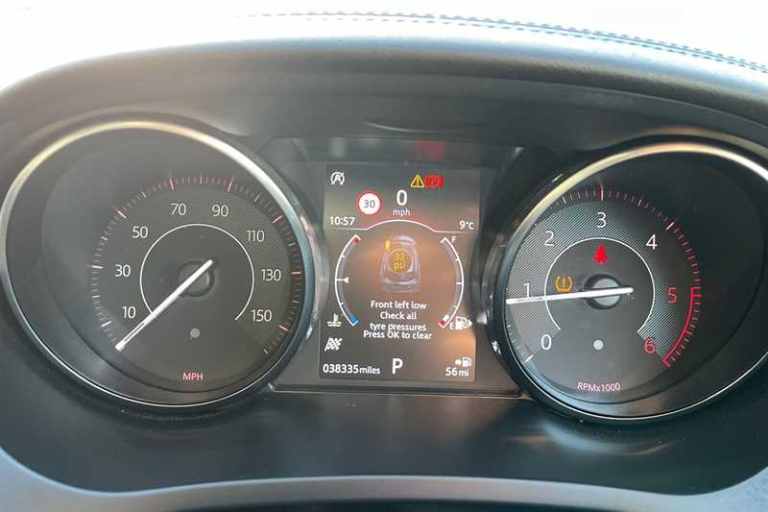 2019 Jaguar E-Pace 2.0d [240] R-Dynamic S 5dr Auto ESTATE DIESEL Automatic