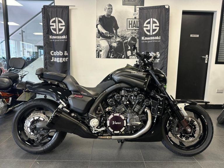 2015 YAMAHA V-MAX
