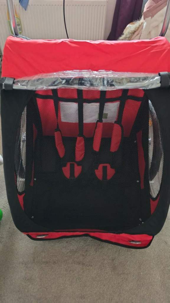 Red & Black Children's Bike Trailer – Good Condition