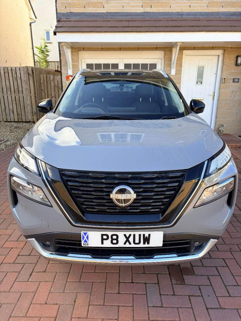 Stunning Nissan X-Trail 1.5 Tekna+ Top Spec ProPILOT Park & Pano Roof