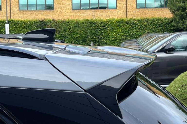 2025 Land Rover Range Rover Velar 2.0 D200 MHEV Dynamic SE SUV 5dr Diesel Auto 4WD Euro 6 (s/s) (...