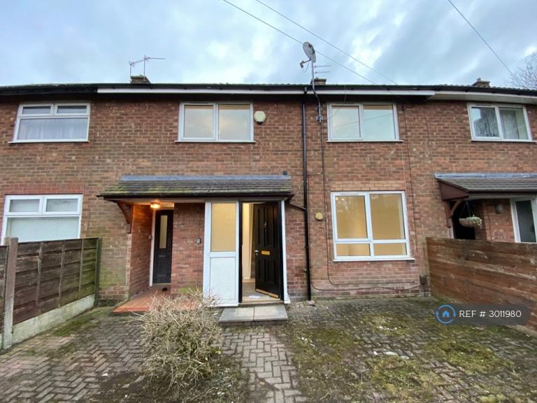 3 bedroom house in Lewis Drive, Heywood, OL10 (3 bed) (#3011980)